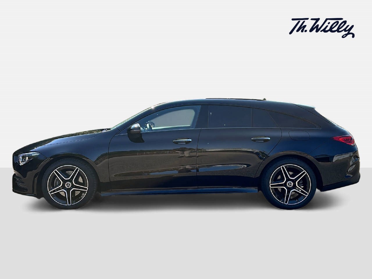 MERCEDES-BENZ CLA 200 d AMG Line 4matic Shooting Brake-showroom-element-1