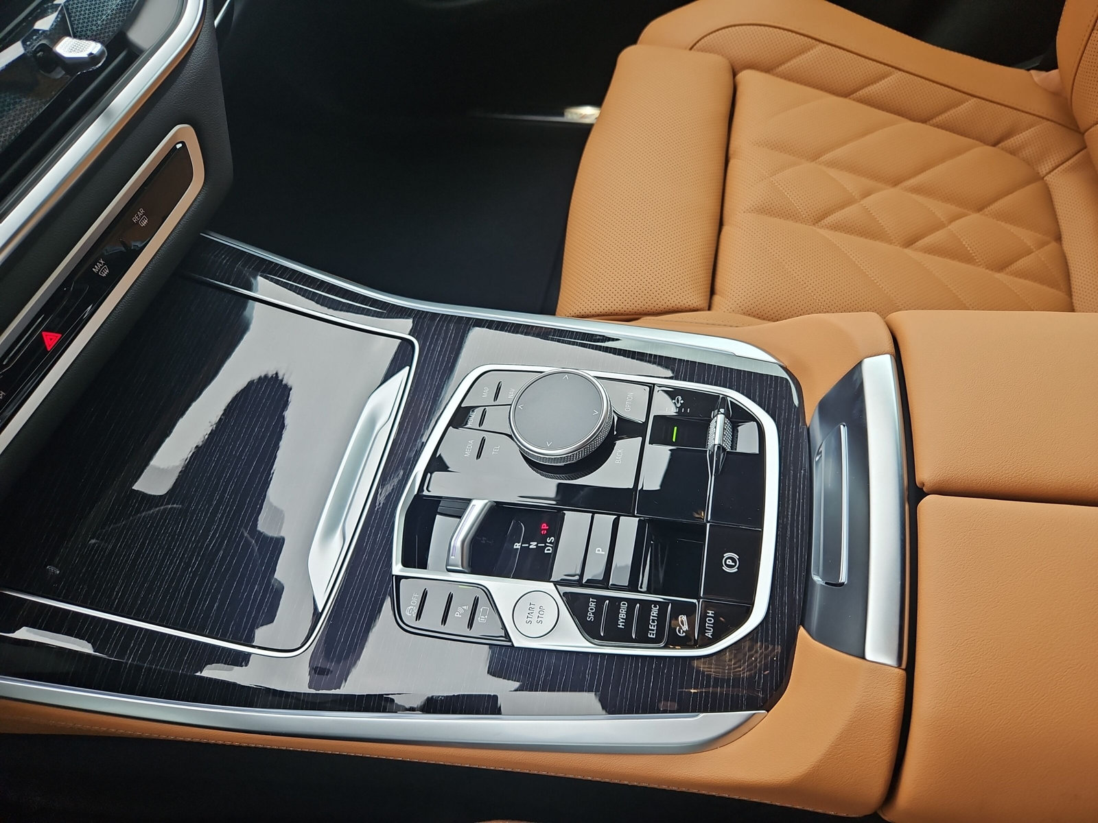 BMW X5 xDrive 50e M Sport Steptronic-image-22