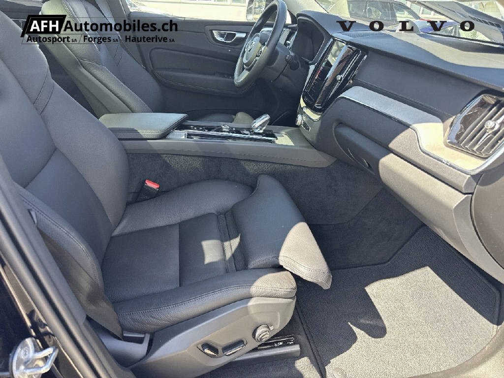 VOLVO XC60 2.0 T8 TE Inscription eAWD-image-8