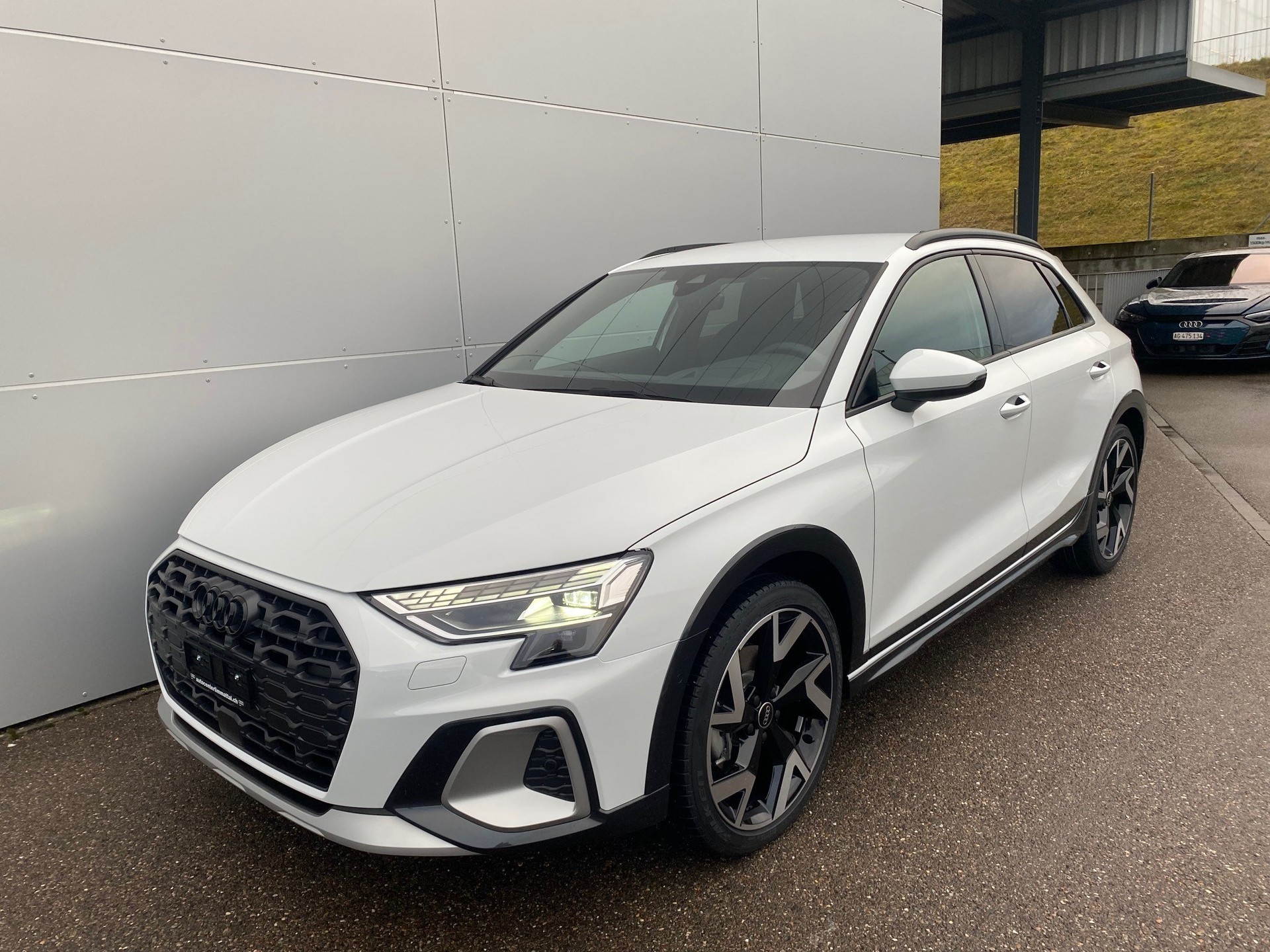 AUDI A3 allstreet 35 TFSI Attraction S-tronic