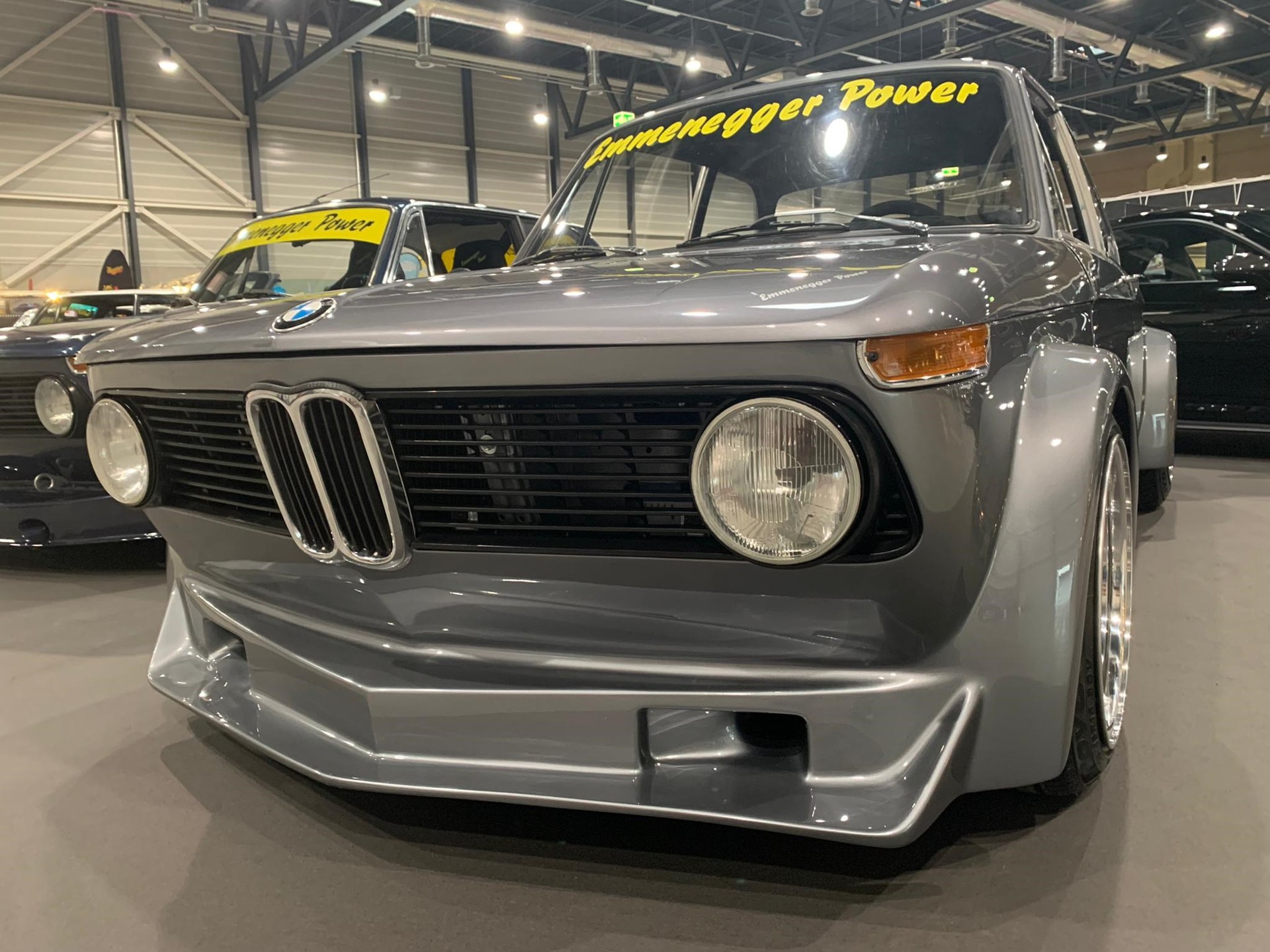 BMW 2002 Emmenegger Power-showroom-element-2