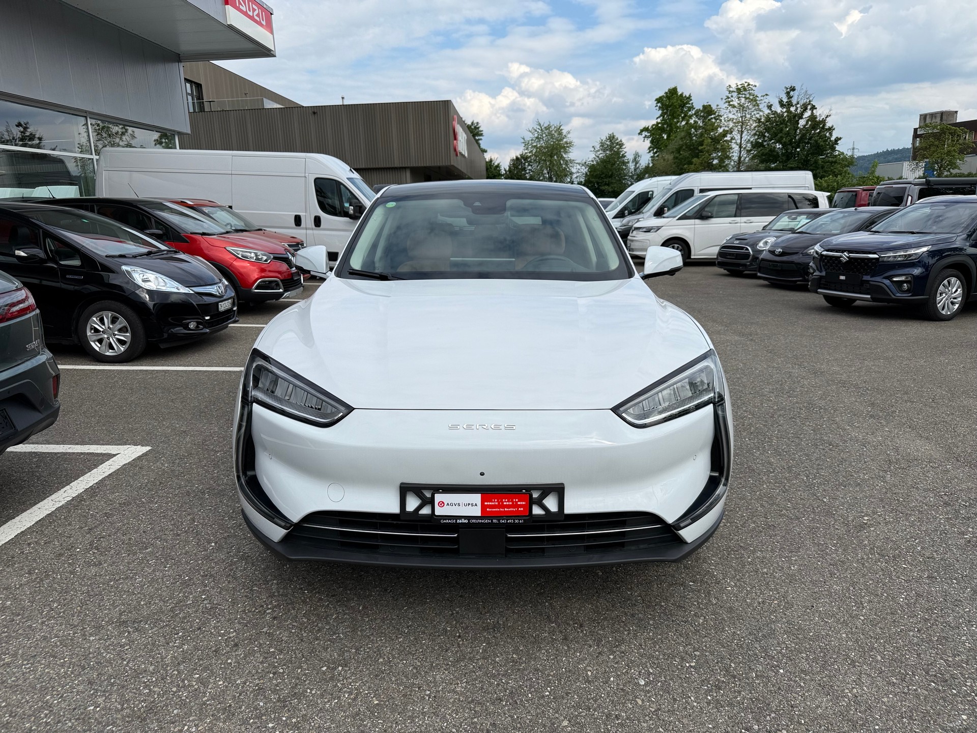 SERES 5 2WD Garage Zöllig - Finanzierung 0% Zins möglich-showroom-element-1