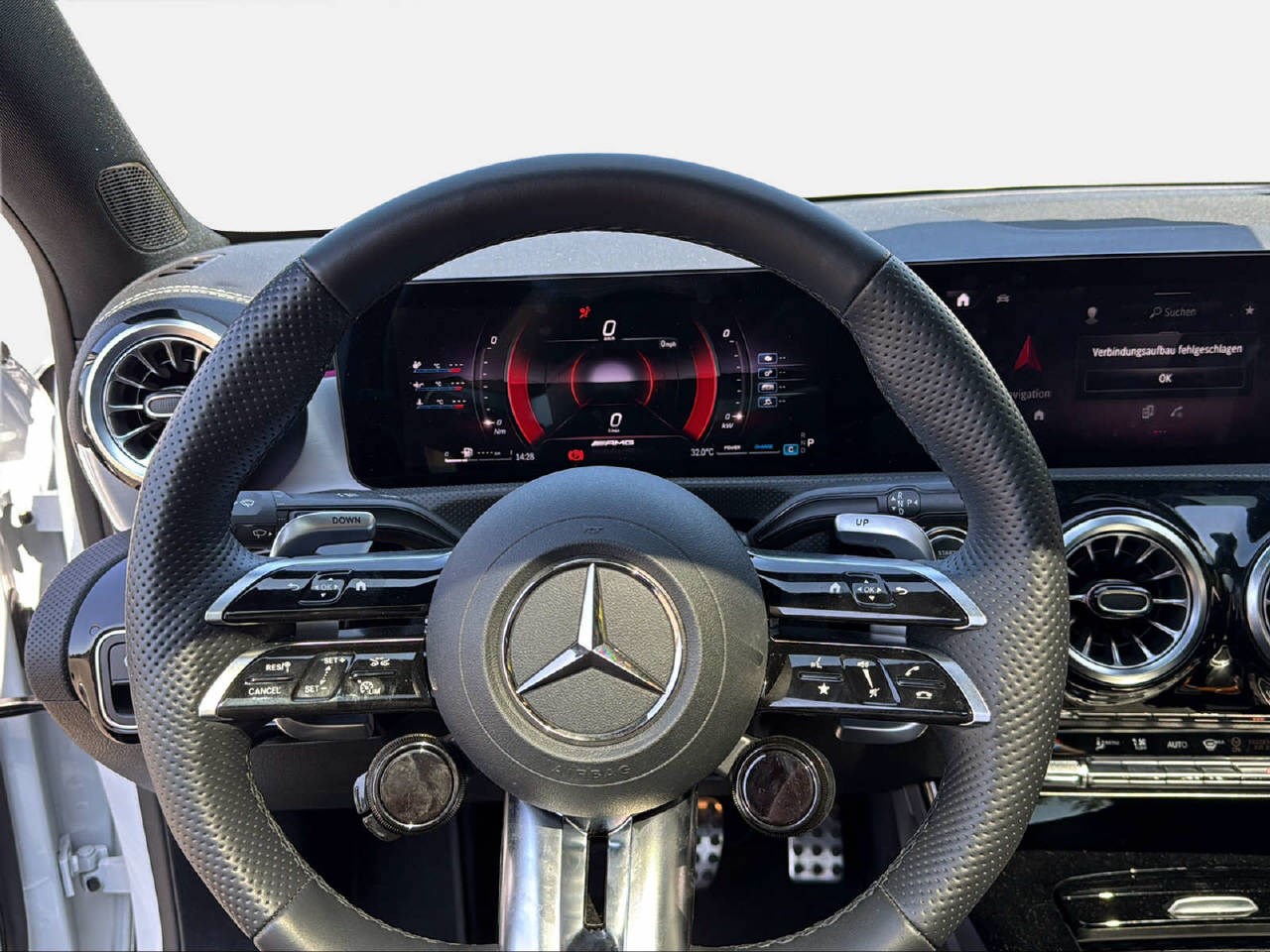 MERCEDES-BENZ A 35 AMG 4matic-image-10