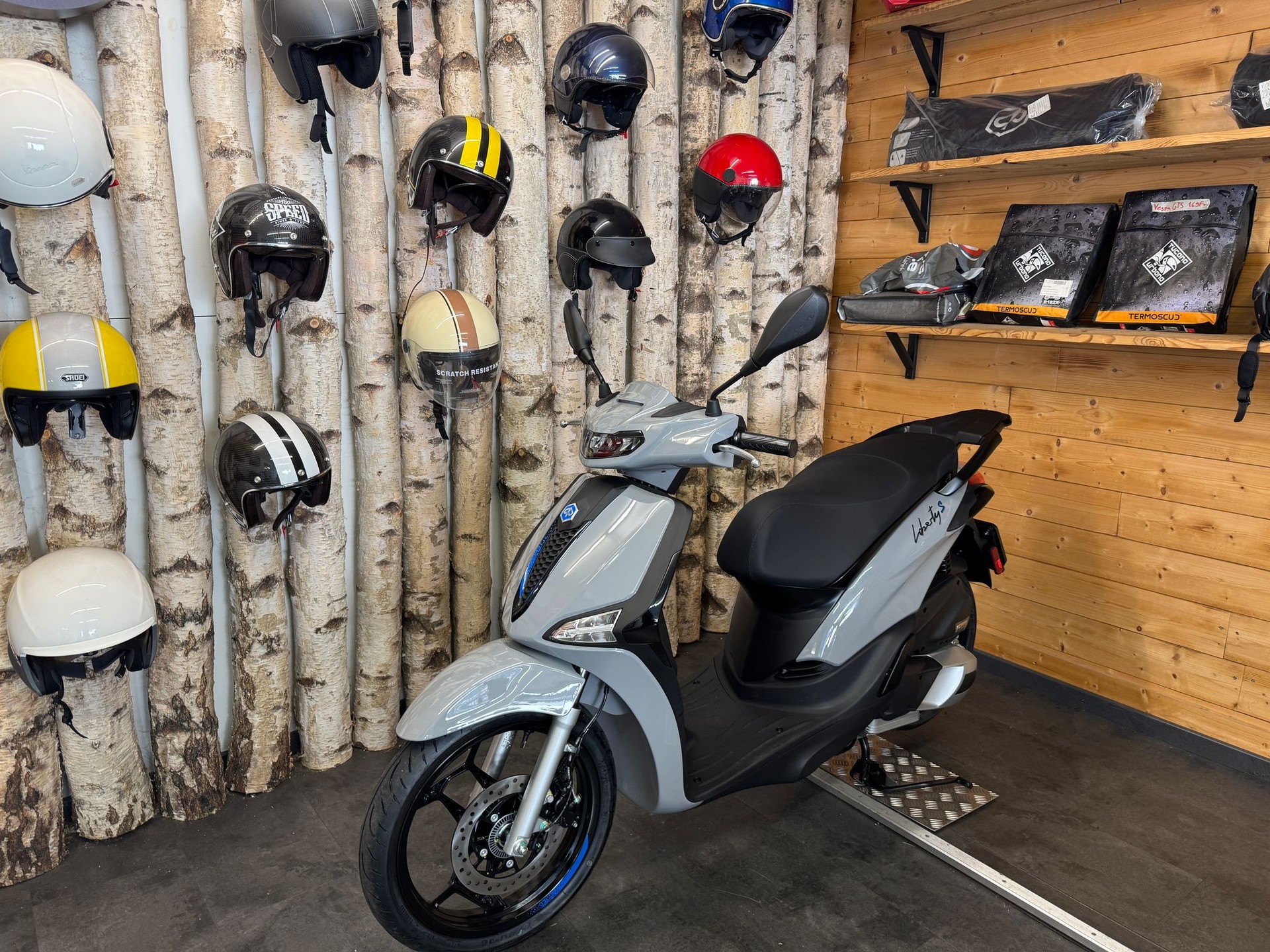 Piaggio Liberty Termoscud Sym Symphony Motorcycle Termoscud