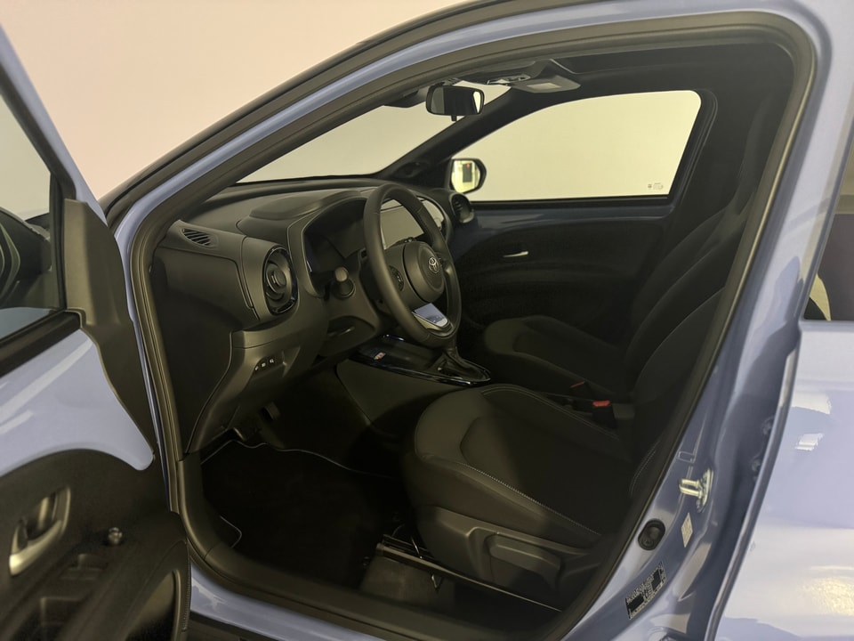 Aygo X Hybrid 1.5 Style