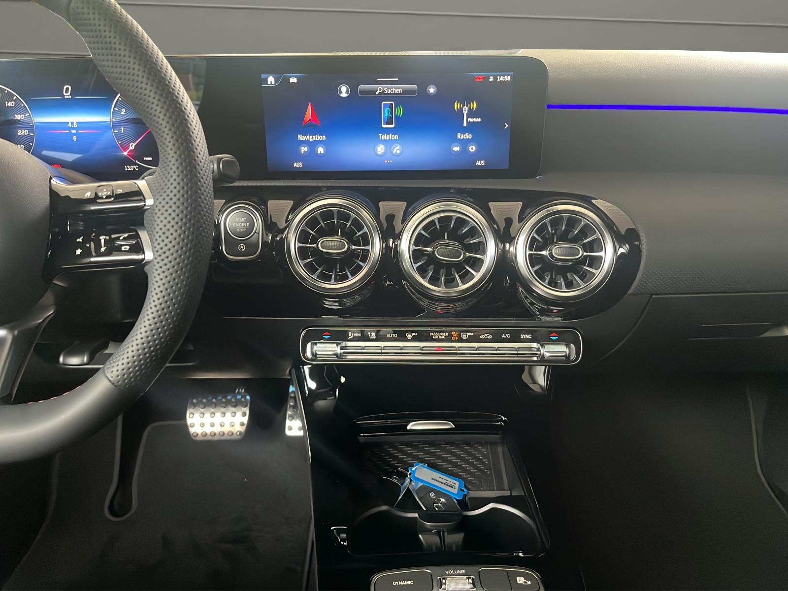 Image MERCEDES-BENZ A-250 A 250 4Matic 8G-DCT