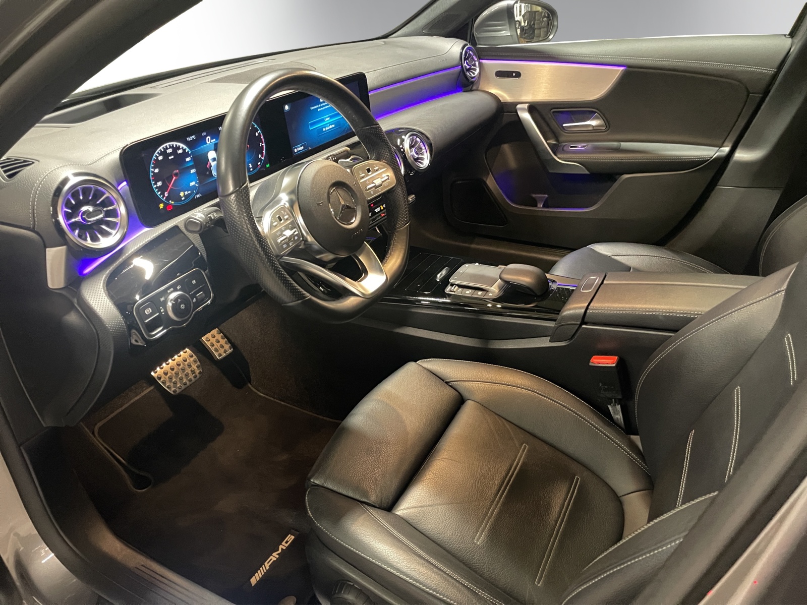 Image MERCEDES-BENZ A-200 A 200 AMG Line