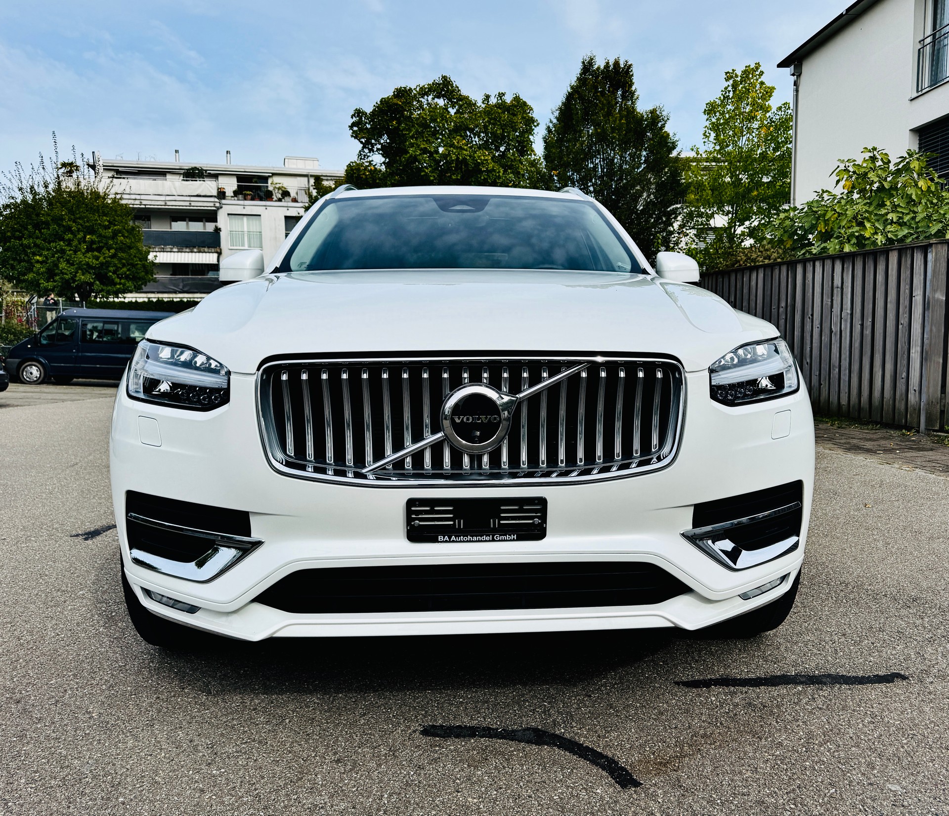 VOLVO XC90 B5 DIESEL MILD HYBRID AWD PLUS BRIGHT GEARTRONIC*7 SITZE