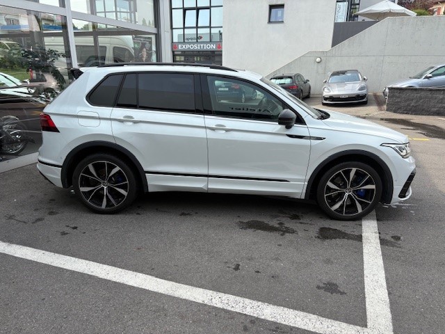 VW Tiguan 2.0 TSI R DSG-showroom-element-2