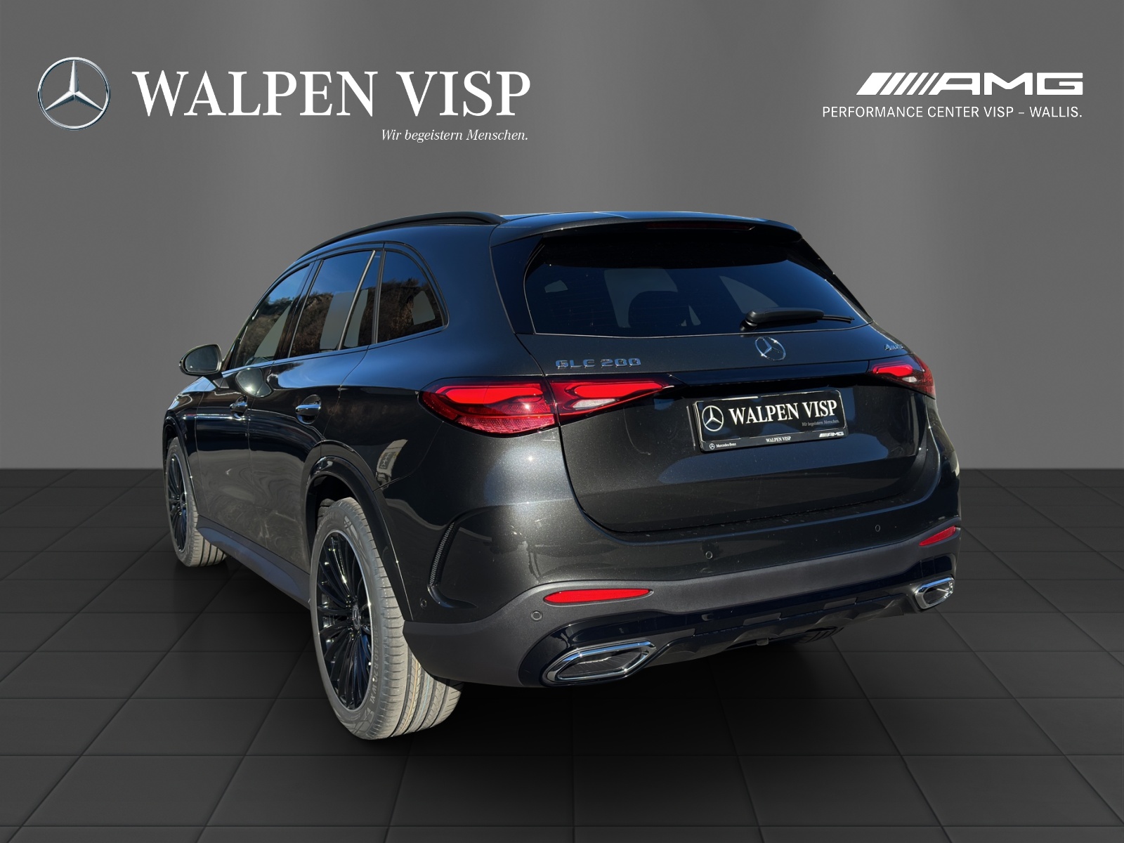 MERCEDES-BENZ GLC 200 4Matic 9G-Tronic-showroom-element-3