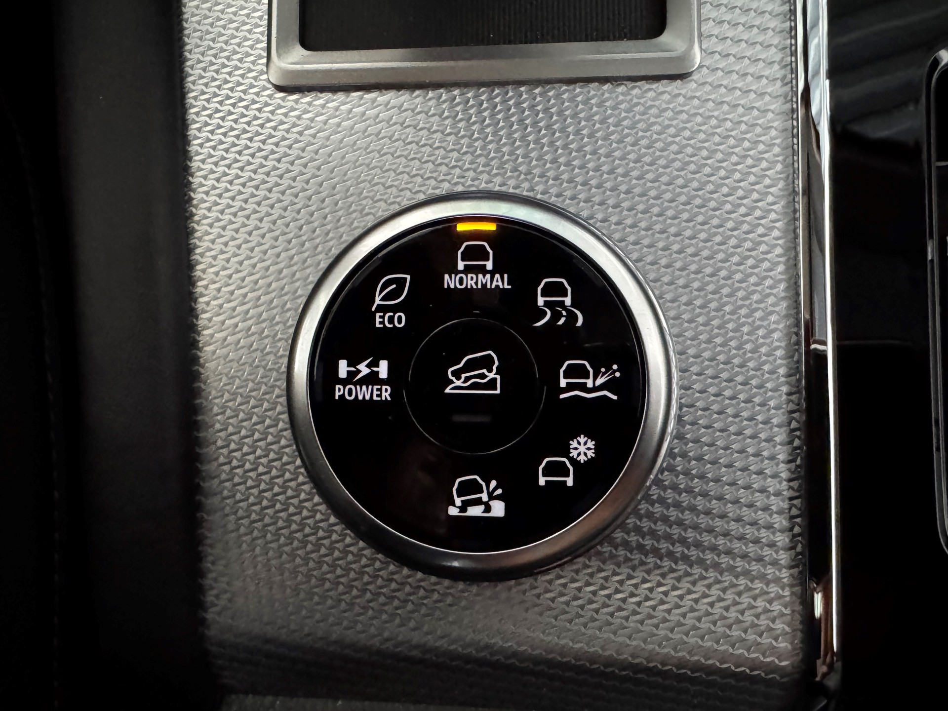 MITSUBISHI Outlander 2.4 PHEV Instyle 4x4-image-17