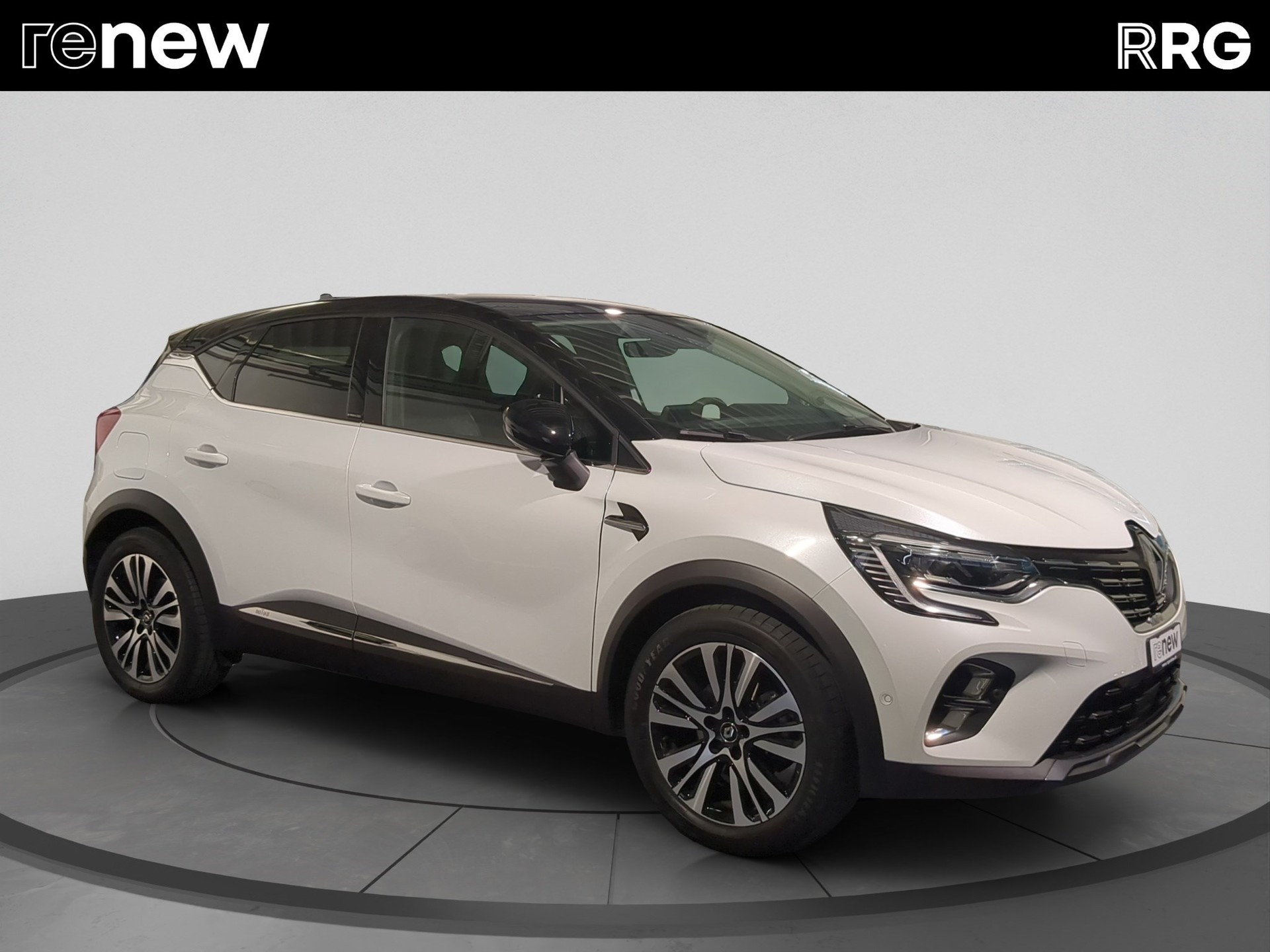 RENAULT Captur 1.6 E-Tech Initiale Paris DHT