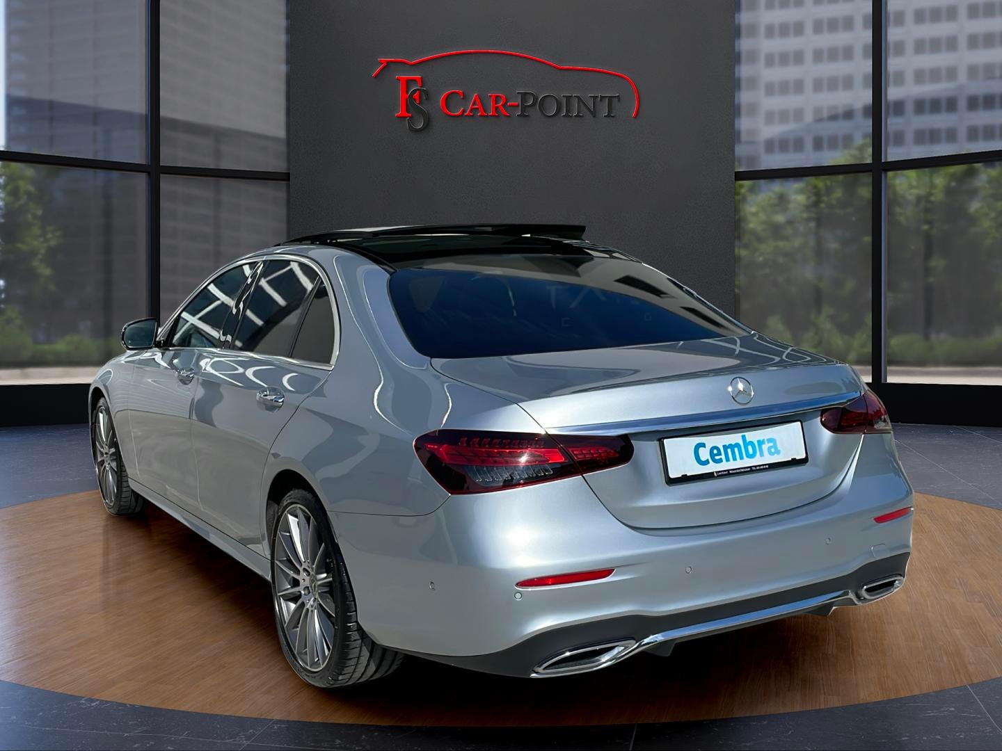 MERCEDES-BENZ E 220 d 4Matic AMG Line 9G-Tronic-showroom-element-2