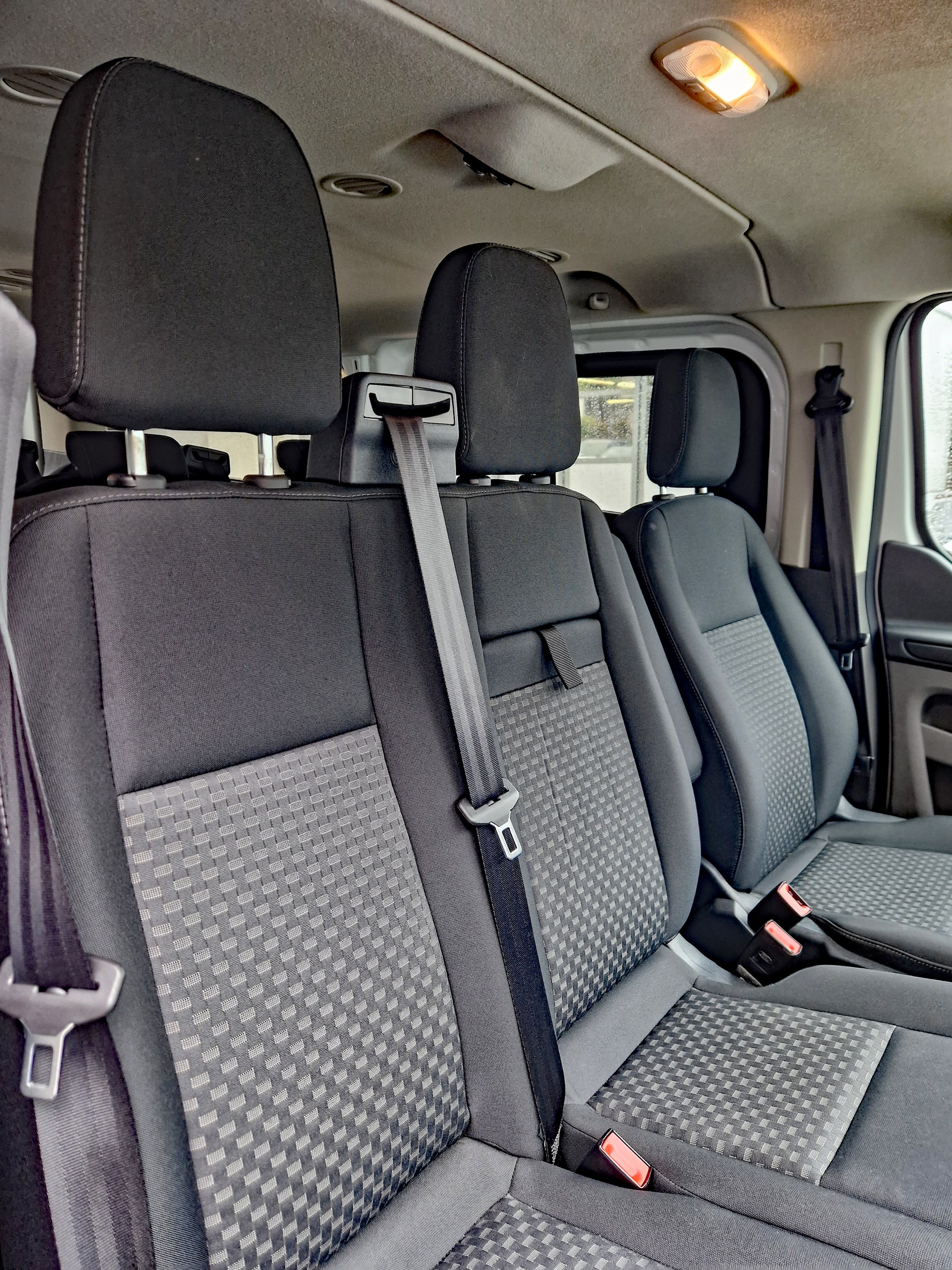 FORD Transit Custom 320 L2H1 Trend A-image-5
