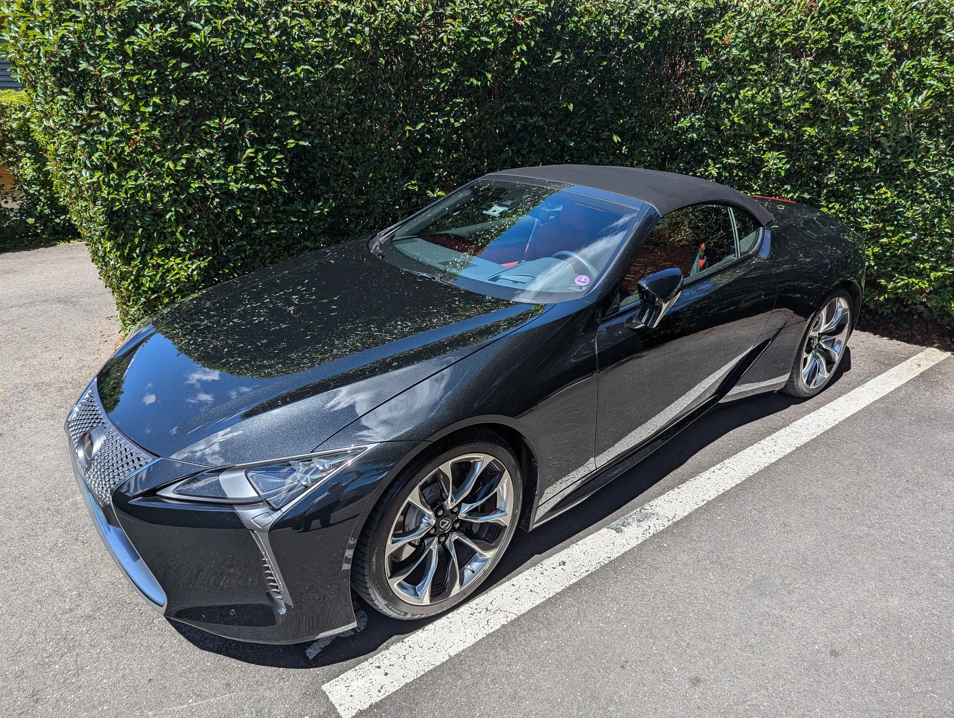 LEXUS LC 500 Cabriolet V8 excellence Automatic-image-2