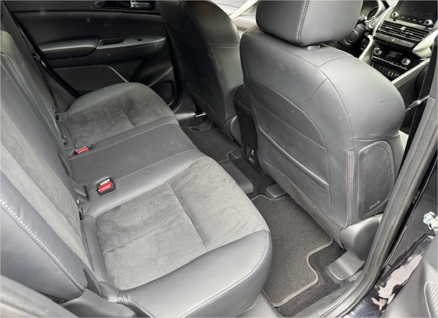 MITSUBISHI Eclipse Cross 2.4 PHEV Style Business 4WD-image-10