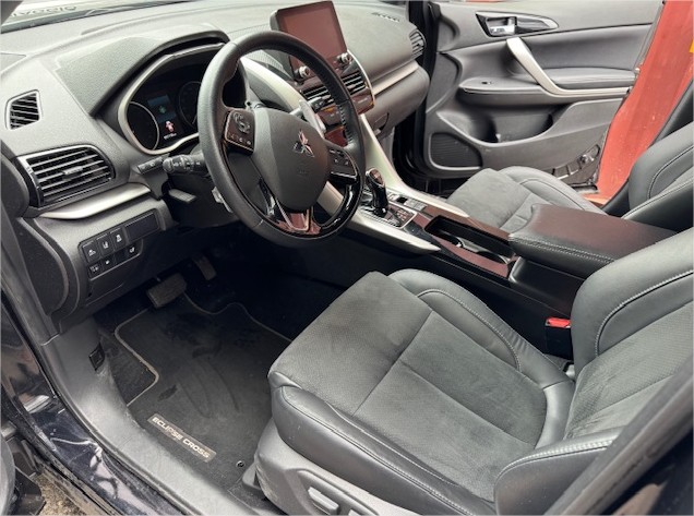 MITSUBISHI Eclipse Cross 2.4 PHEV Style Business 4WD-image-7