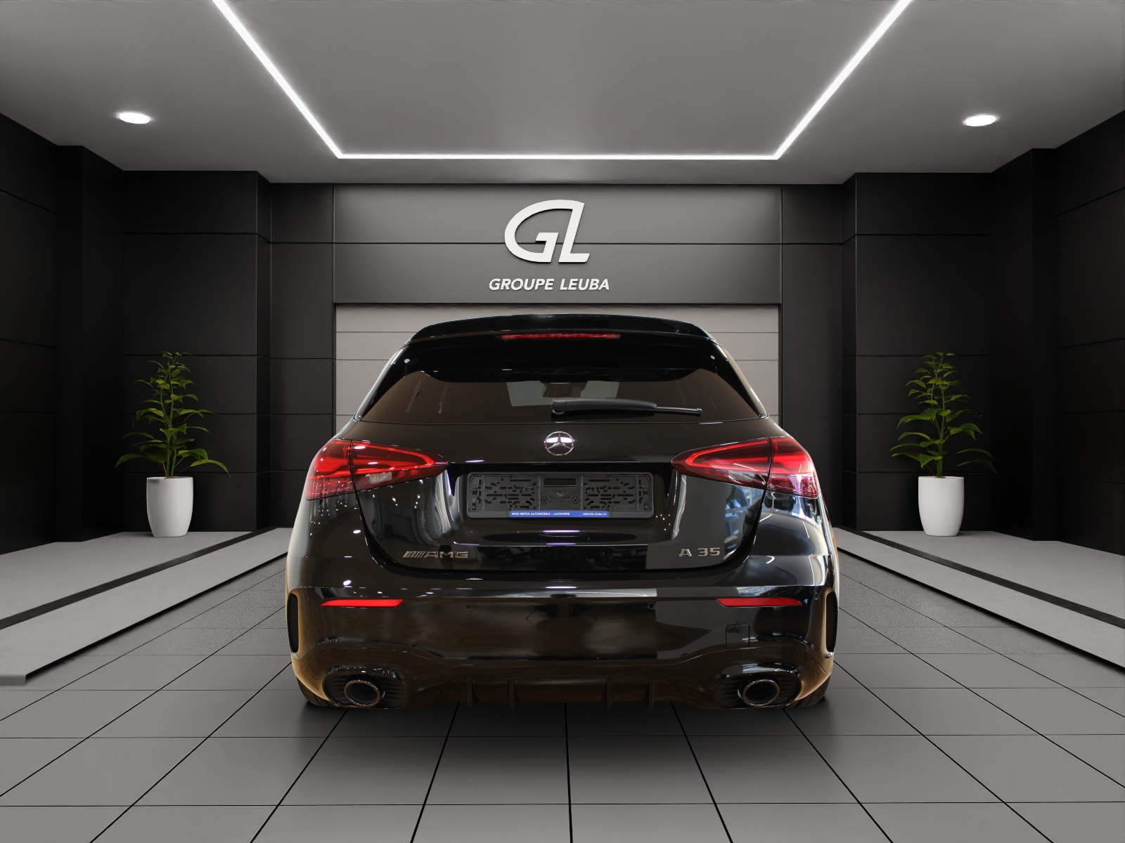 MERCEDES-BENZ A AMG 35 4Matic 8G-DCT-showroom-element-2