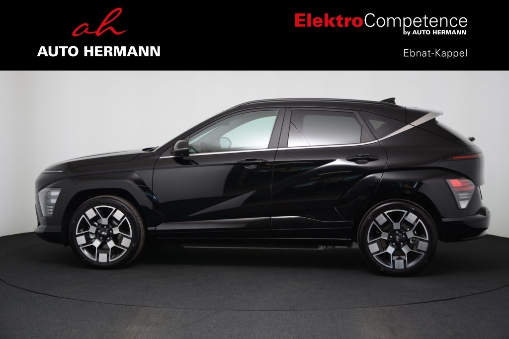 HYUNDAI Kona EV 65.4 kWh Prestige Plus-showroom-element-3