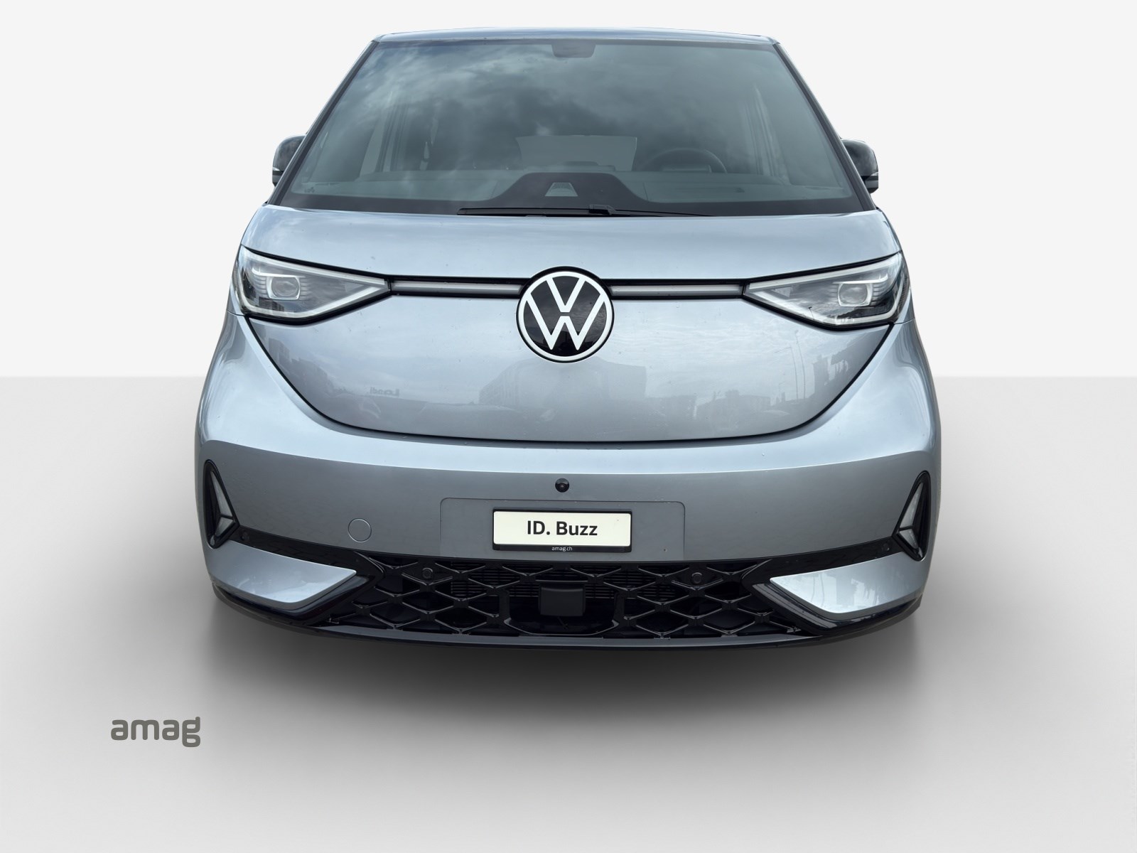 VW ID.Buzz LWB GTX 4 Motion-image-6