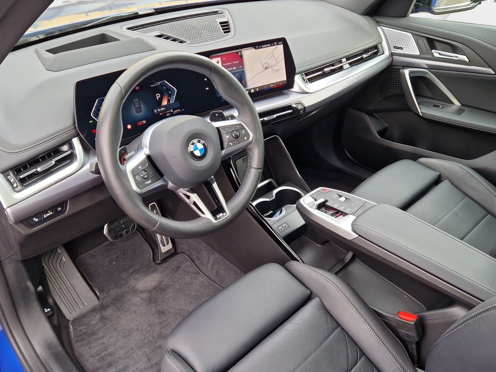 BMW X1 23i xDrive M Sport ** Anhängerkupplung **-showroom-element-3