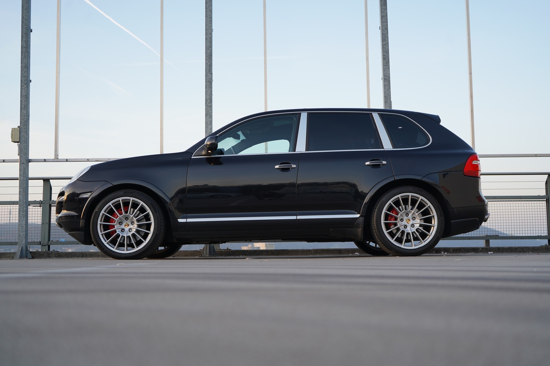 PORSCHE CAYENNE TURBO TIPTRONIC l 500 PS-showroom-element-1