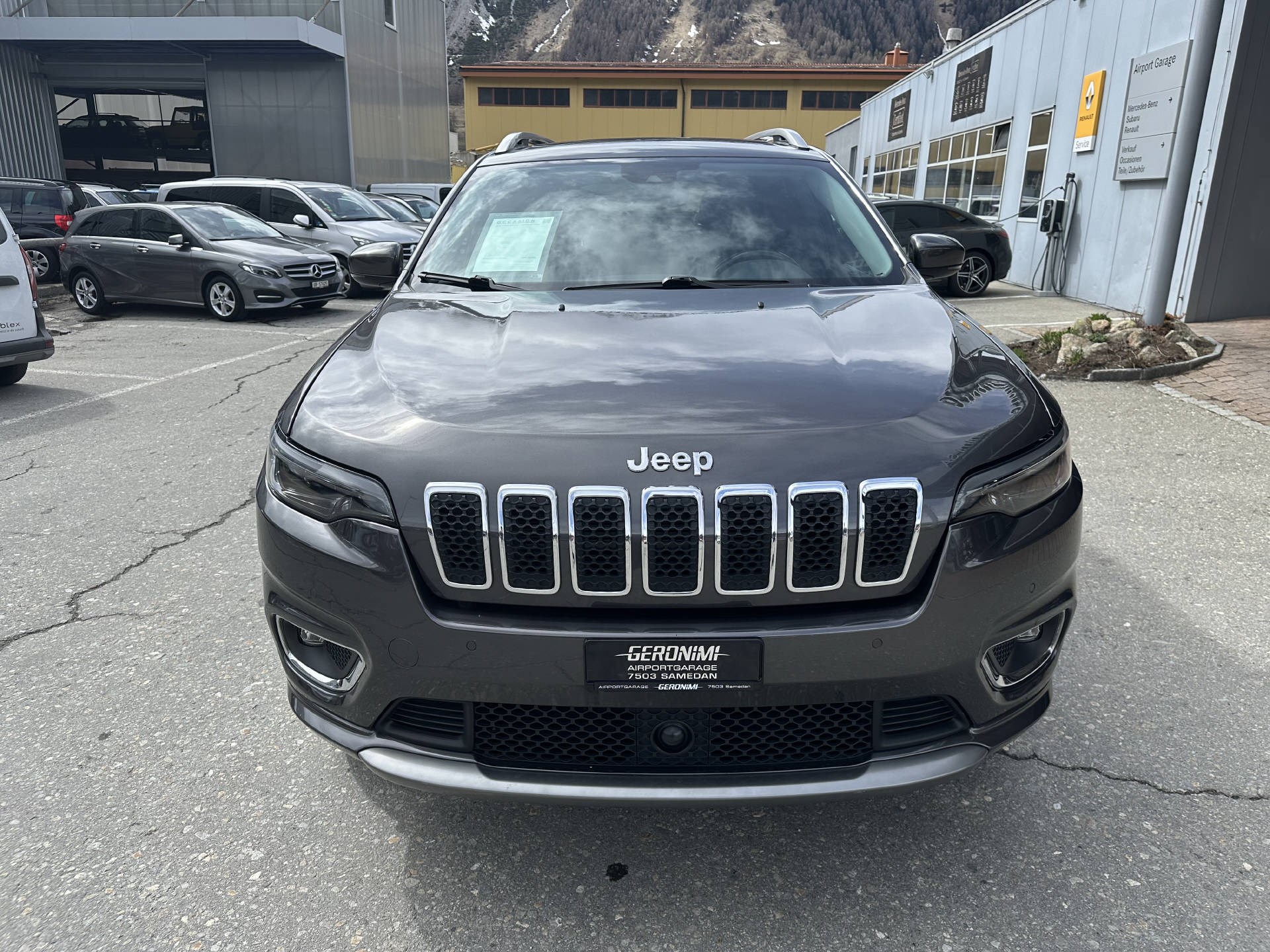 JEEP Cherokee 2.0 T Overland AWD-showroom-element-2