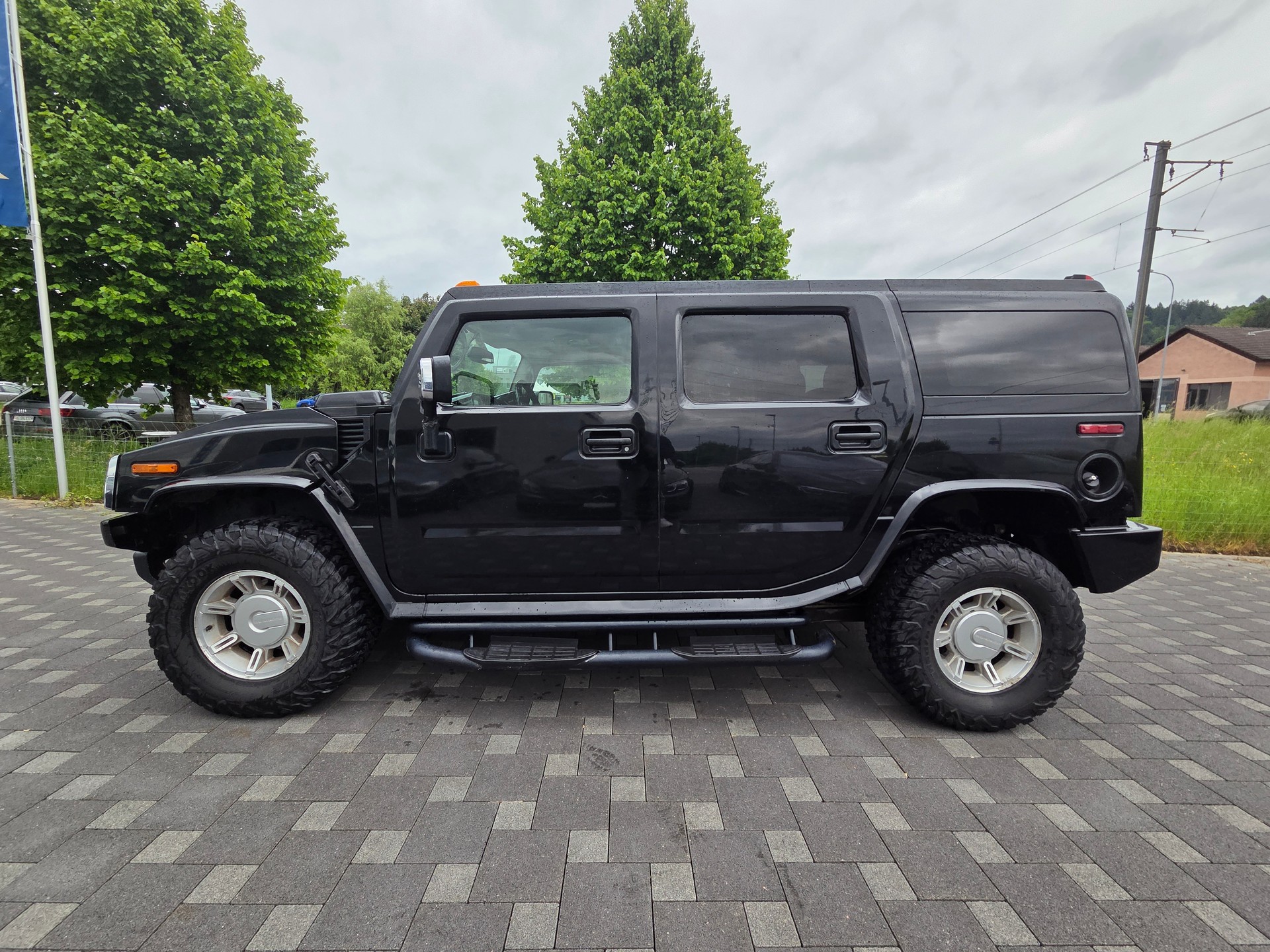 HUMMER H2 6.0 Luxury-image-3