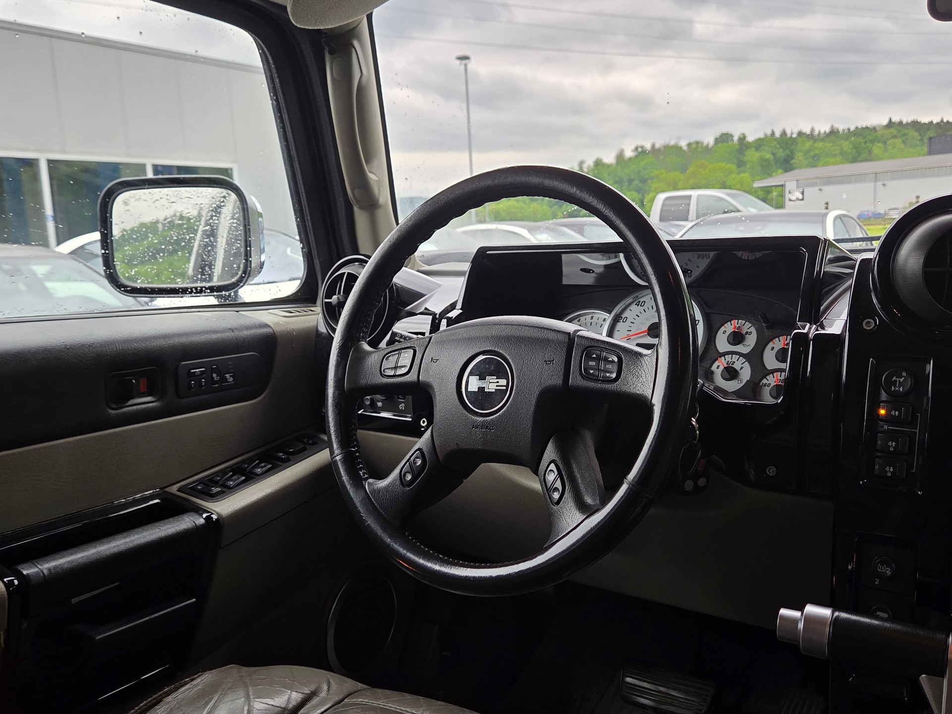 HUMMER H2 6.0 Luxury-image-7