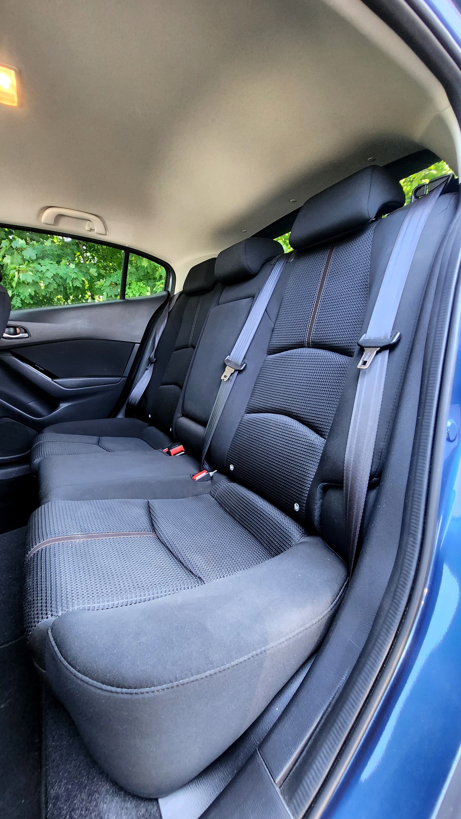 MAZDA 3 SKYACTIV-D 105 Ambition Automat-image-5