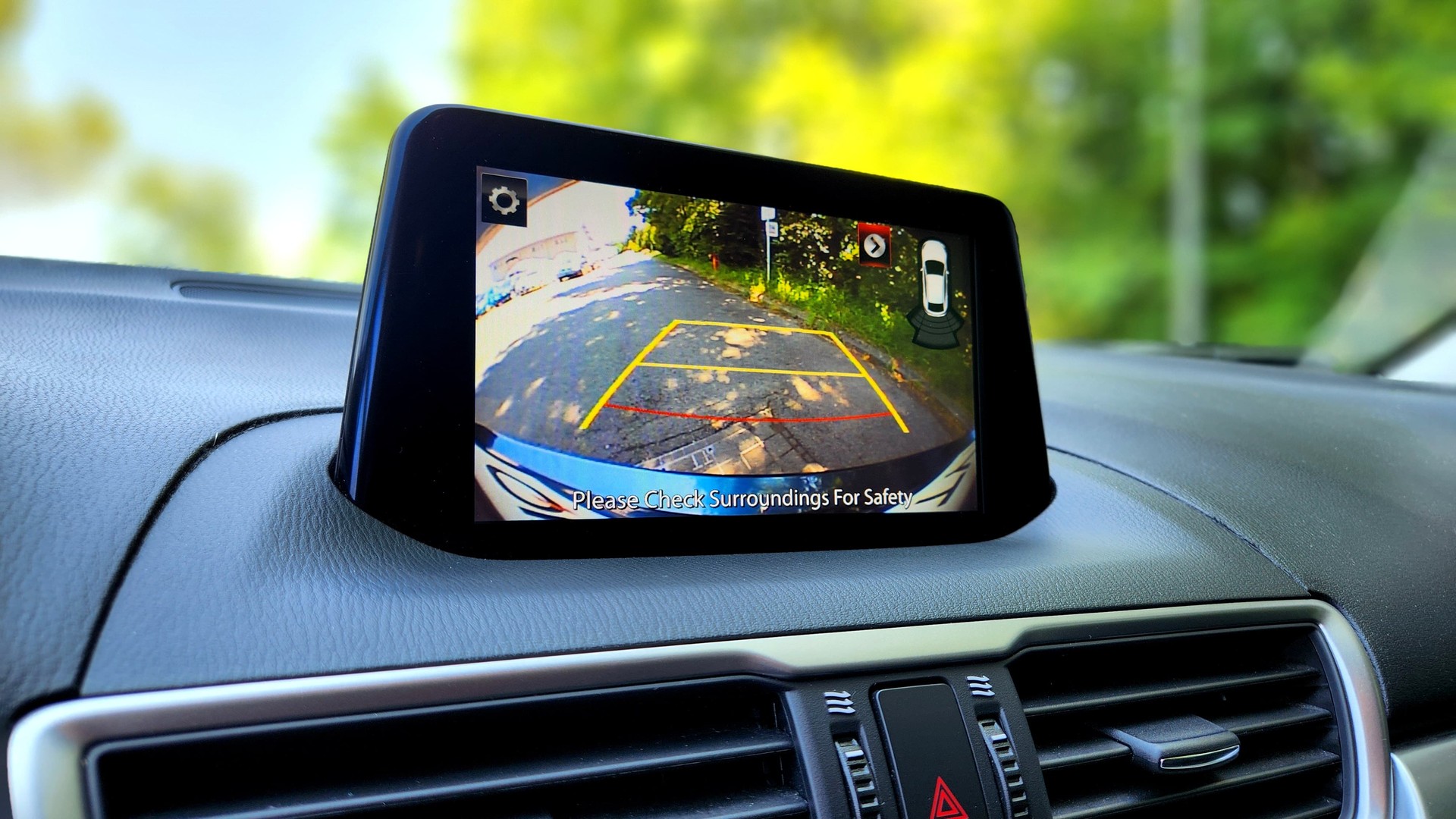 MAZDA 3 SKYACTIV-D 105 Ambition Automat-image-11