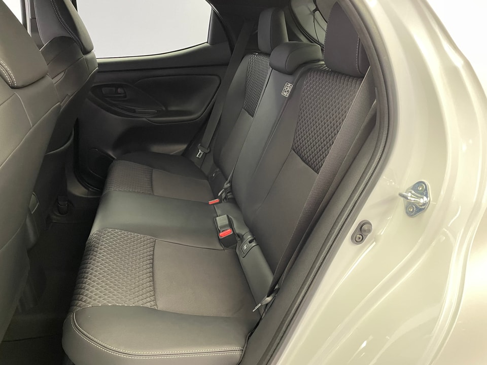 Yaris 1.5 VVT-i HSD Premium