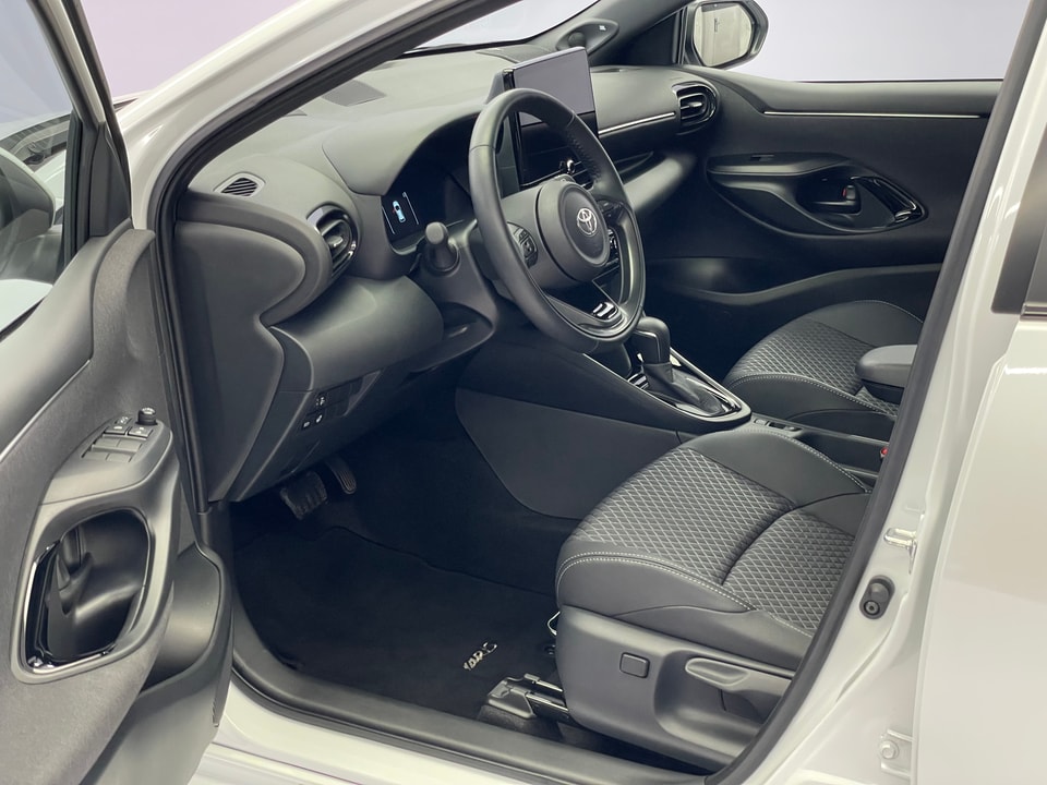 Yaris 1.5 VVT-i HSD Premium