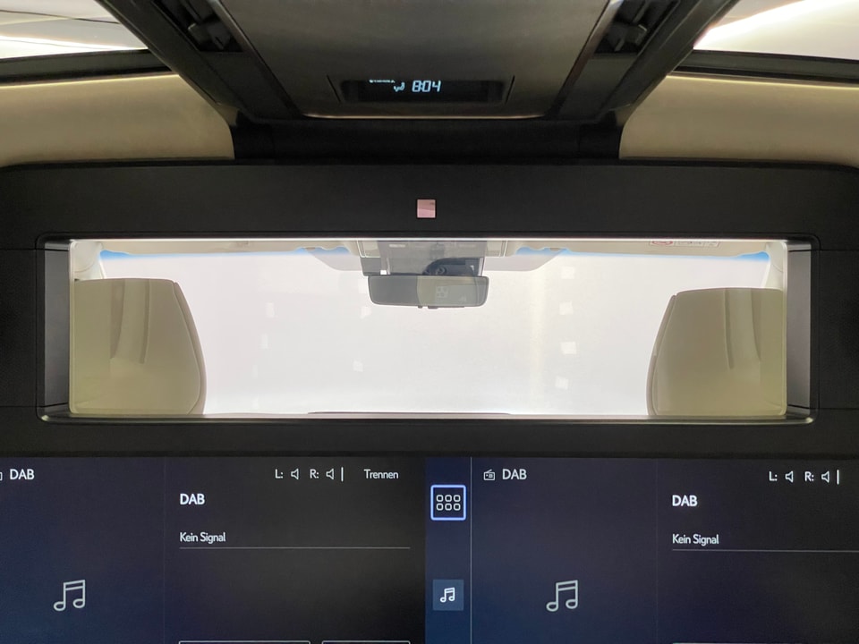 LM 350h VIP E-FOUR Voll-Hybrid