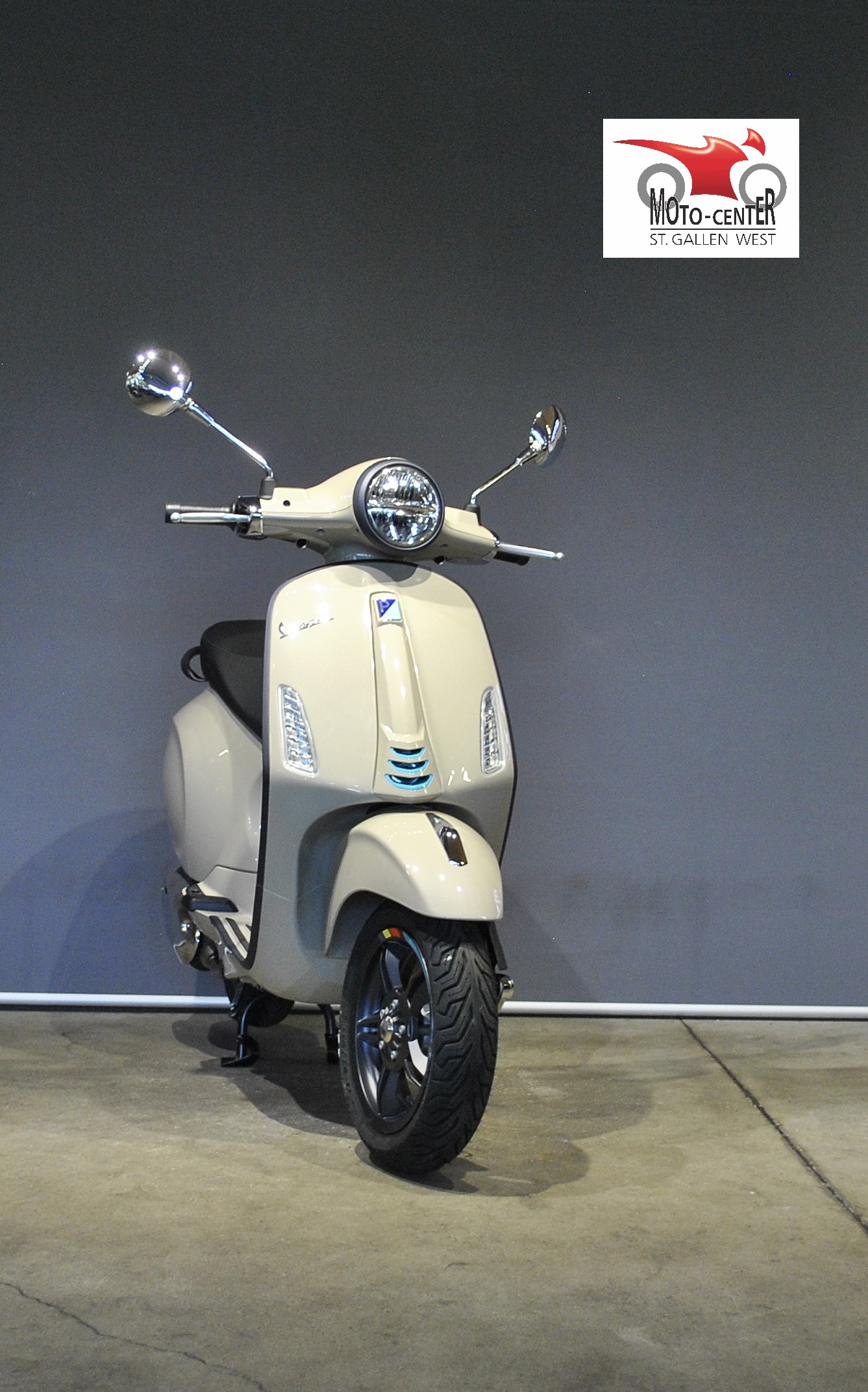 Vespa Scooter Vespa 496 Dior Diskocar Vespa 125 Primavera Vendita