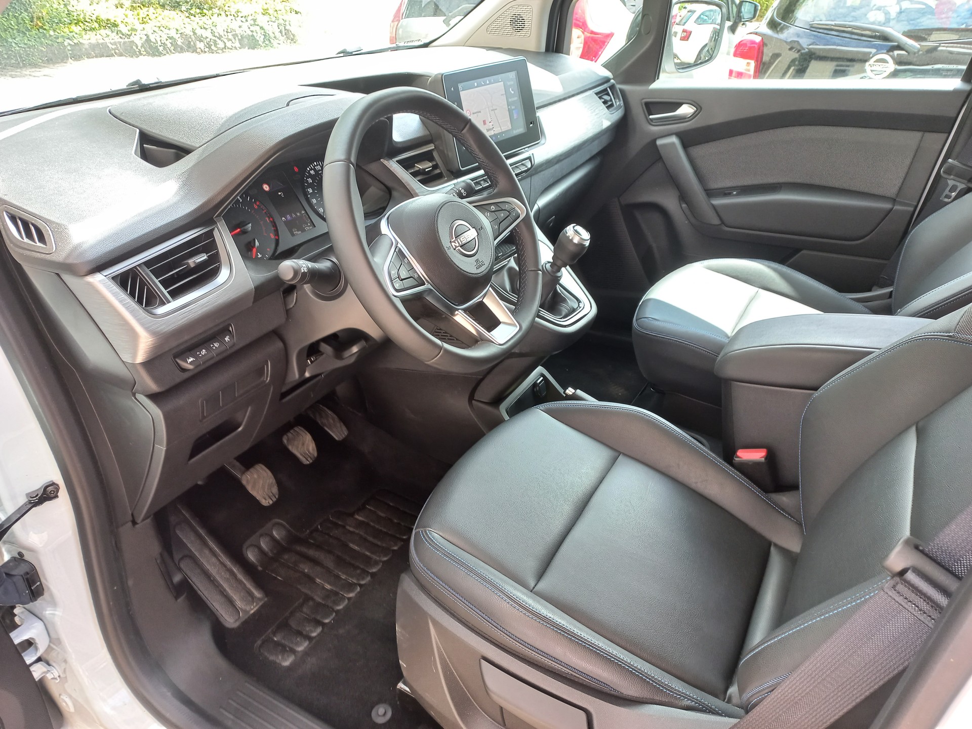 NISSAN Townstar Kombi 1.3 DIG-T N-Connecta-image-9