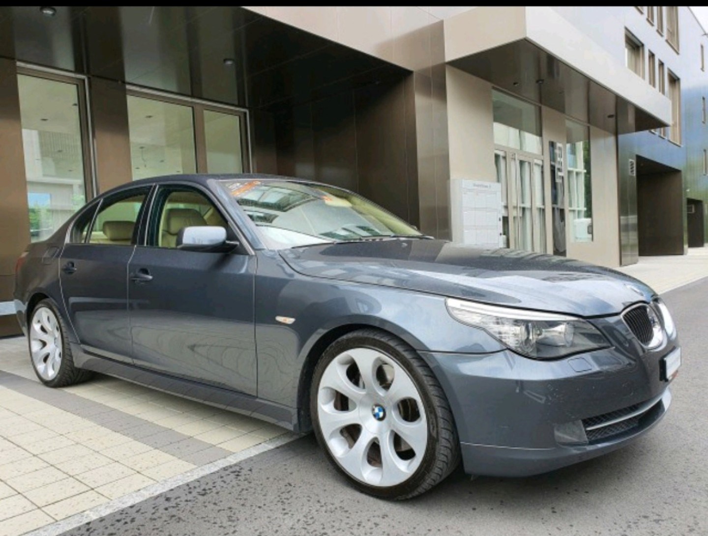 BMW 550i Steptronic