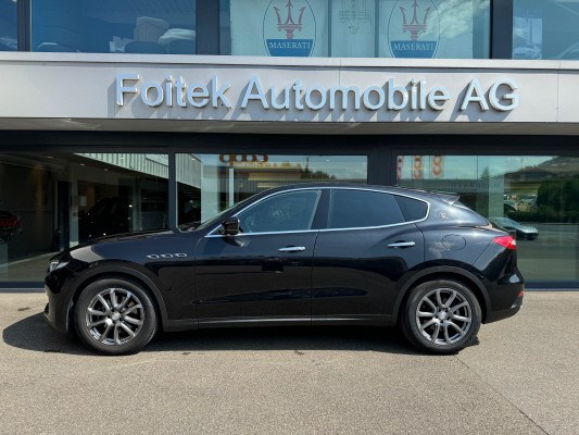 MASERATI Levante 3.0 V6-showroom-element-1