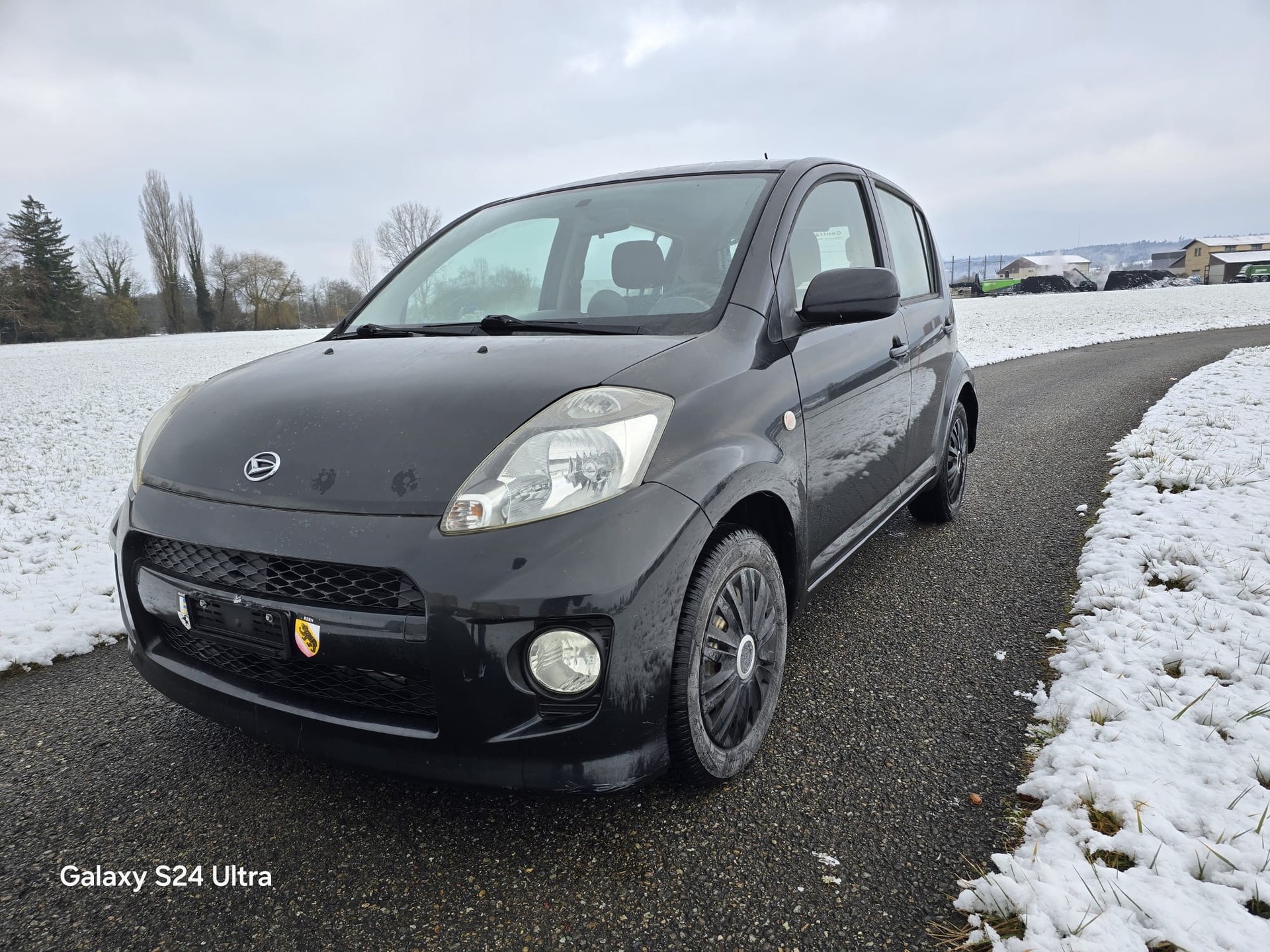 DAIHATSU Sirion 1.3 eco-4WD-showroom-element-1
