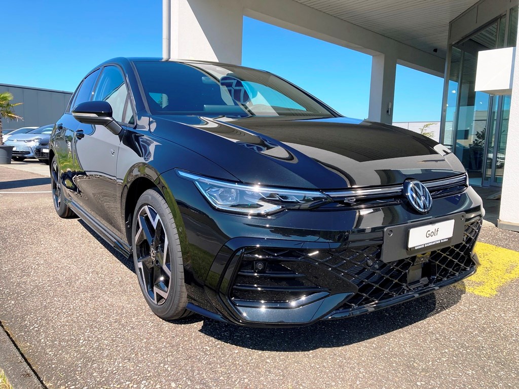 VW Golf 1.5 e TSI mHEV R-Line DSG-showroom-element-2
