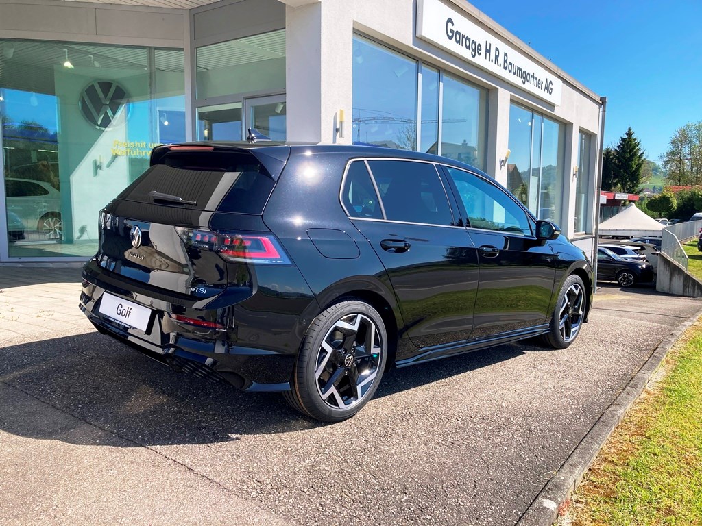 VW Golf 1.5 e TSI mHEV R-Line DSG-showroom-element-3