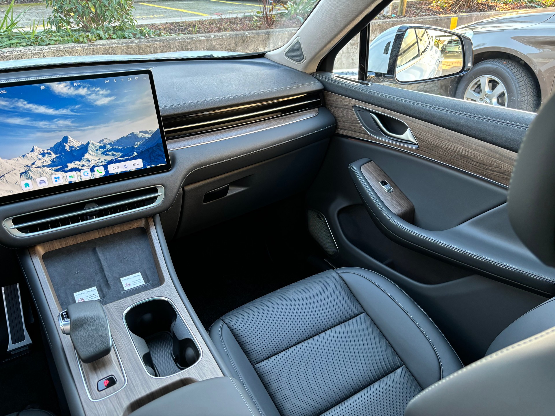SERES 5 Electric-image-11