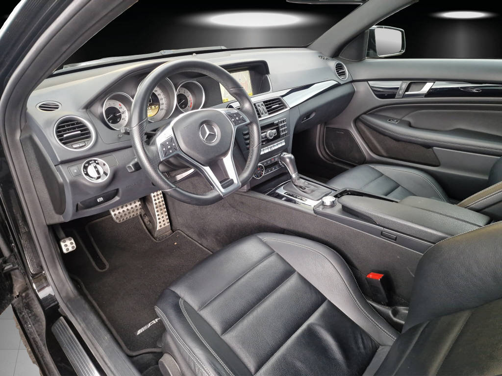 MERCEDES-BENZ C 350 V6 BlueEF Coupé-image-8