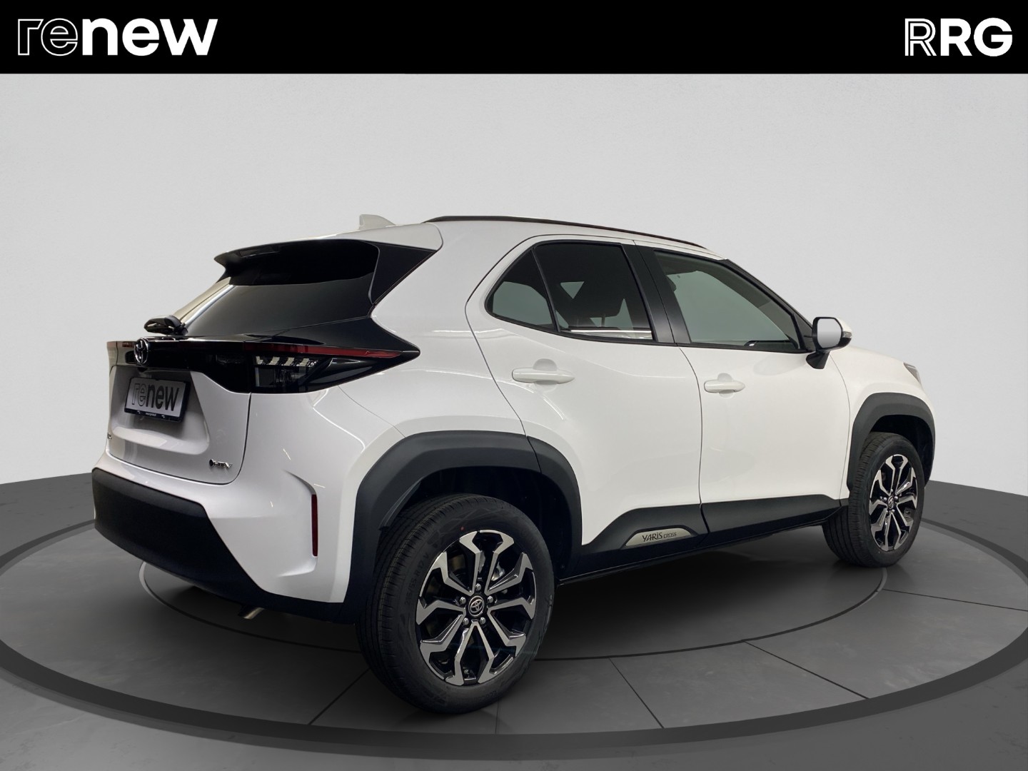 TOYOTA Yaris Cross 1.5 Trend e-CVT-showroom-element-1