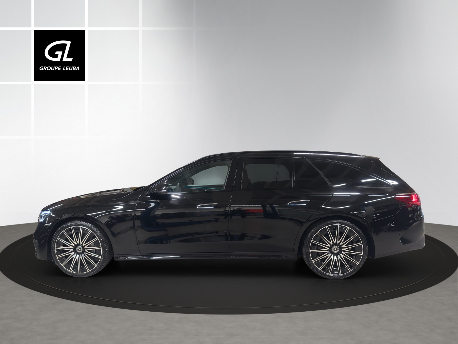 Image MERCEDES-BENZ E-220 E 220 d T 4Matic 9G-Tronic