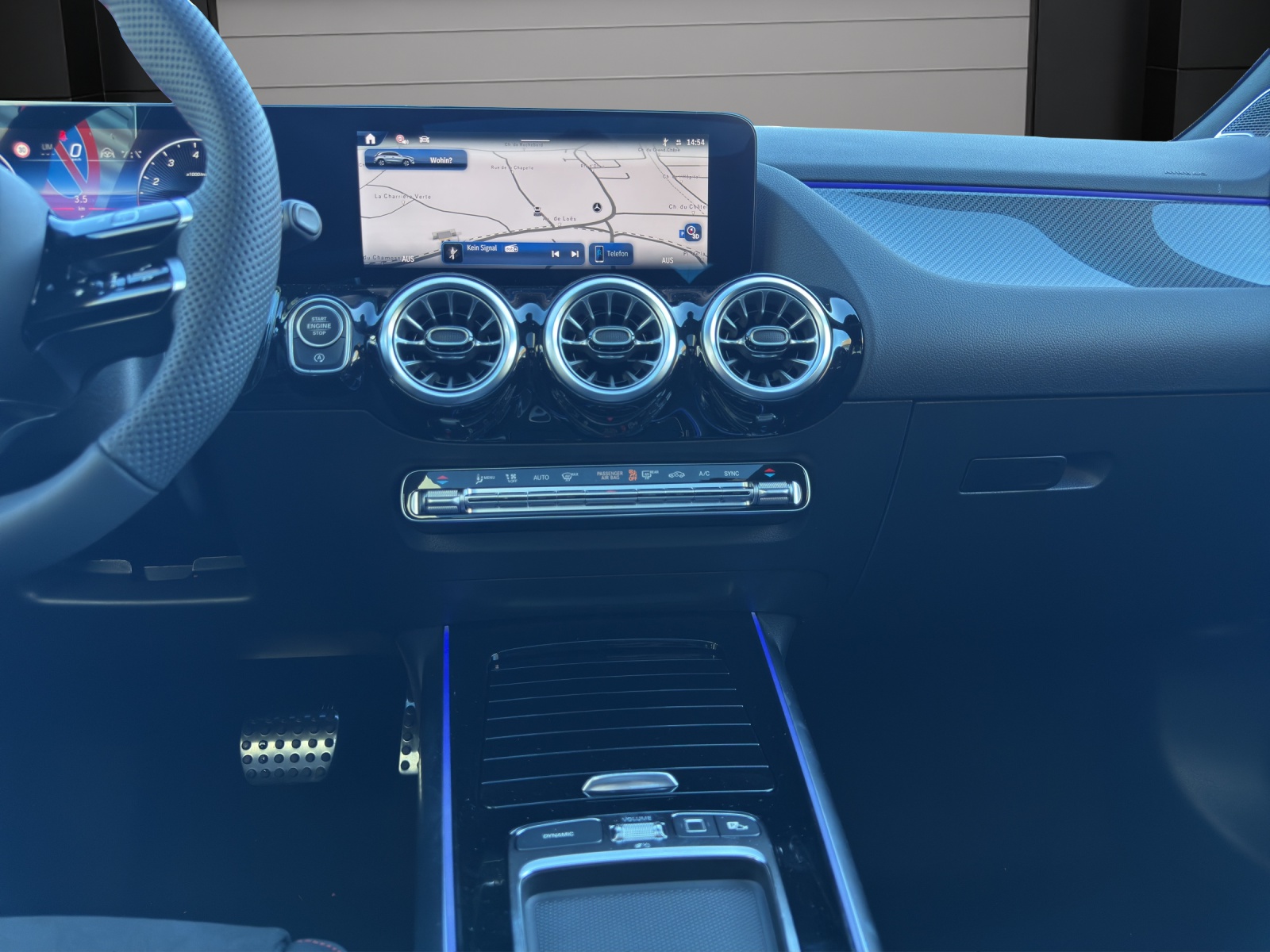 Image MERCEDES-BENZ GLA-200 GLA 200 7G-DCT