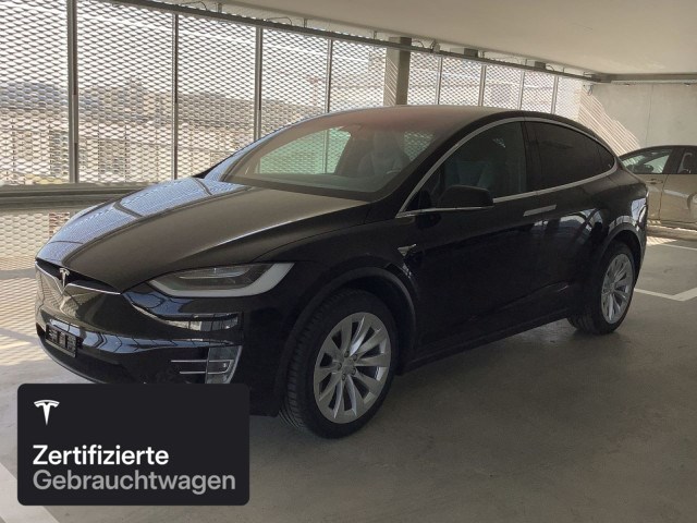 TESLA Model X Long Range AWD-showroom-element-2