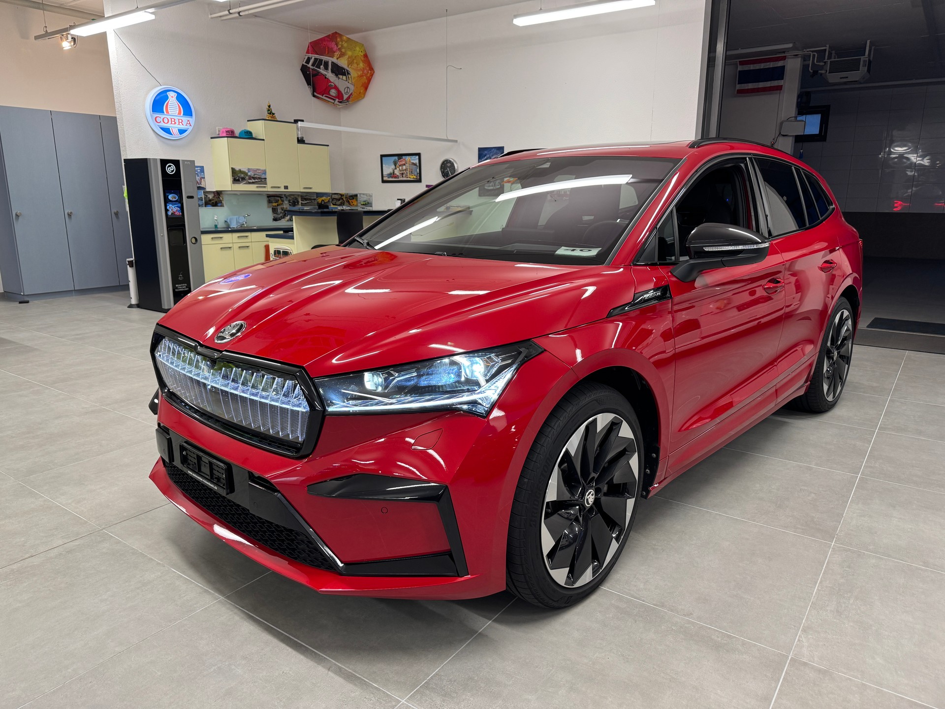 SKODA Enyaq iV 80x Sondermodel *SportLine* ((265PS)) *Neupreis 66'860.-*-image-6
