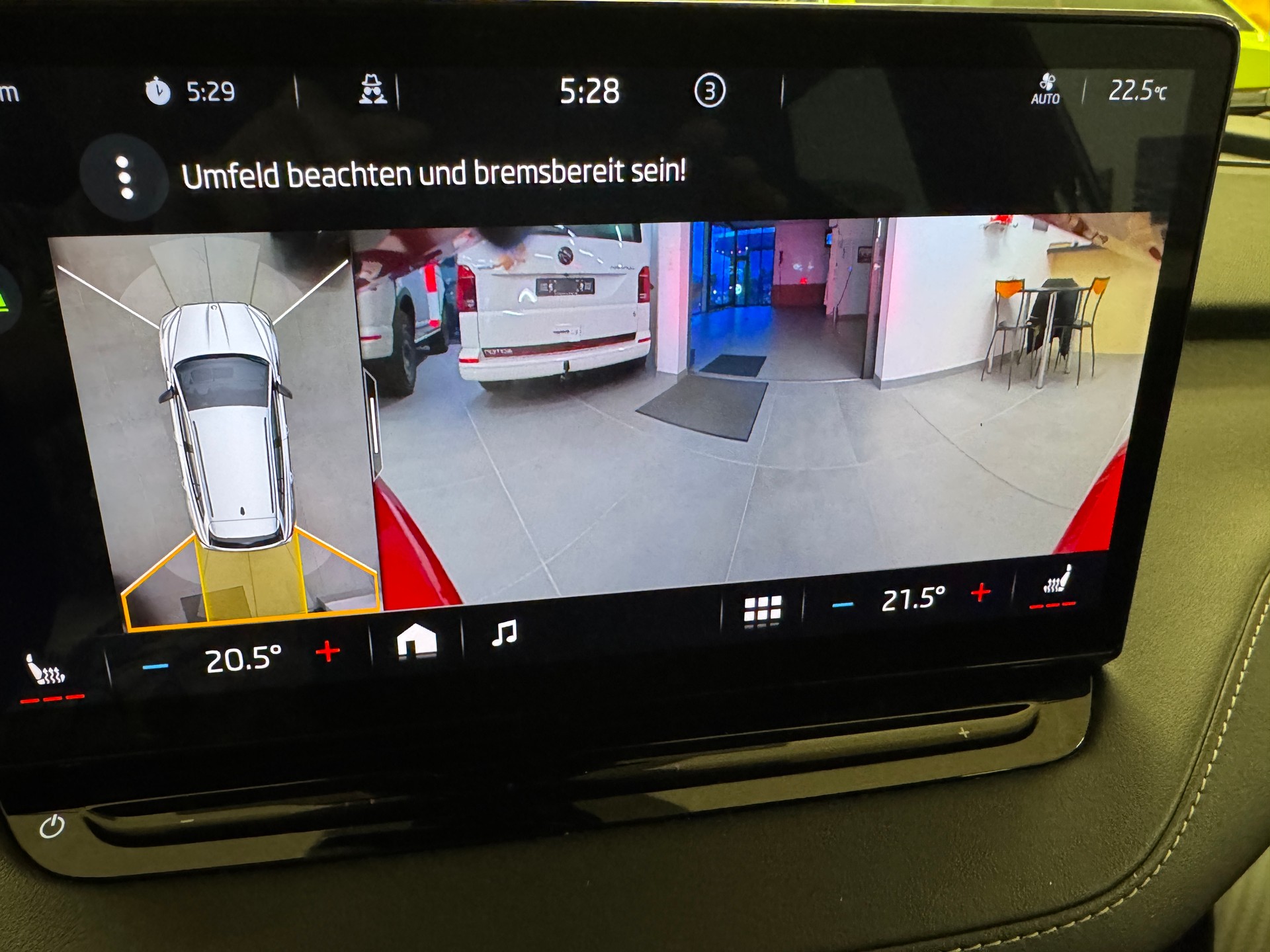 SKODA Enyaq iV 80x Sondermodel *SportLine* ((265PS)) *Neupreis 66'860.-*-image-21