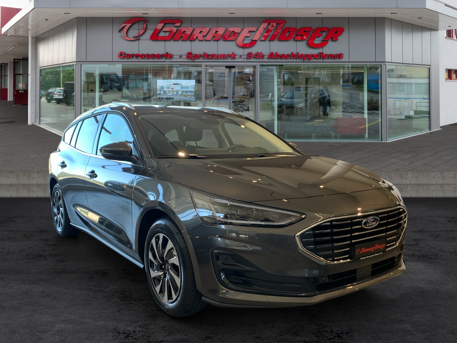 FORD Focus Station Wagon 1.0i (Kombi) Ford FORD Focus Station Wagon 1.0i (Kombi)